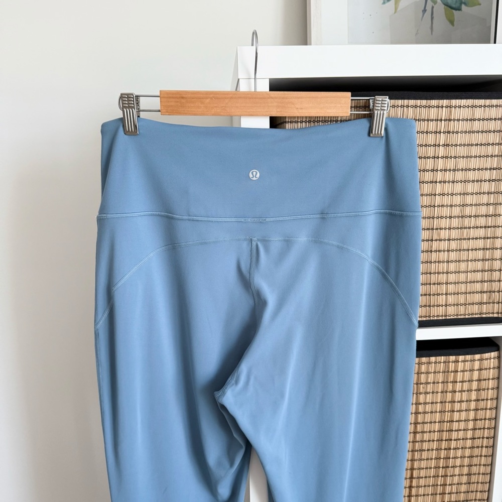 Lululemon Groove Super High Rise Flared Pants 30" Blue Sz 14 - Picture 5 of 10